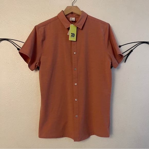 All in Motion Men Terracotta Button Down Shirt - Picture 1 of 7